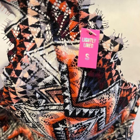 Victoria's Secret Pink Geo Aztec Lace Halter Neck Lightly lined bralette Bra S - Picture 5 of 8